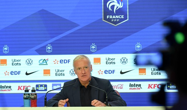 复出又伤退！德尚谈登贝莱：他是确定能登场的，否则我不会让他上